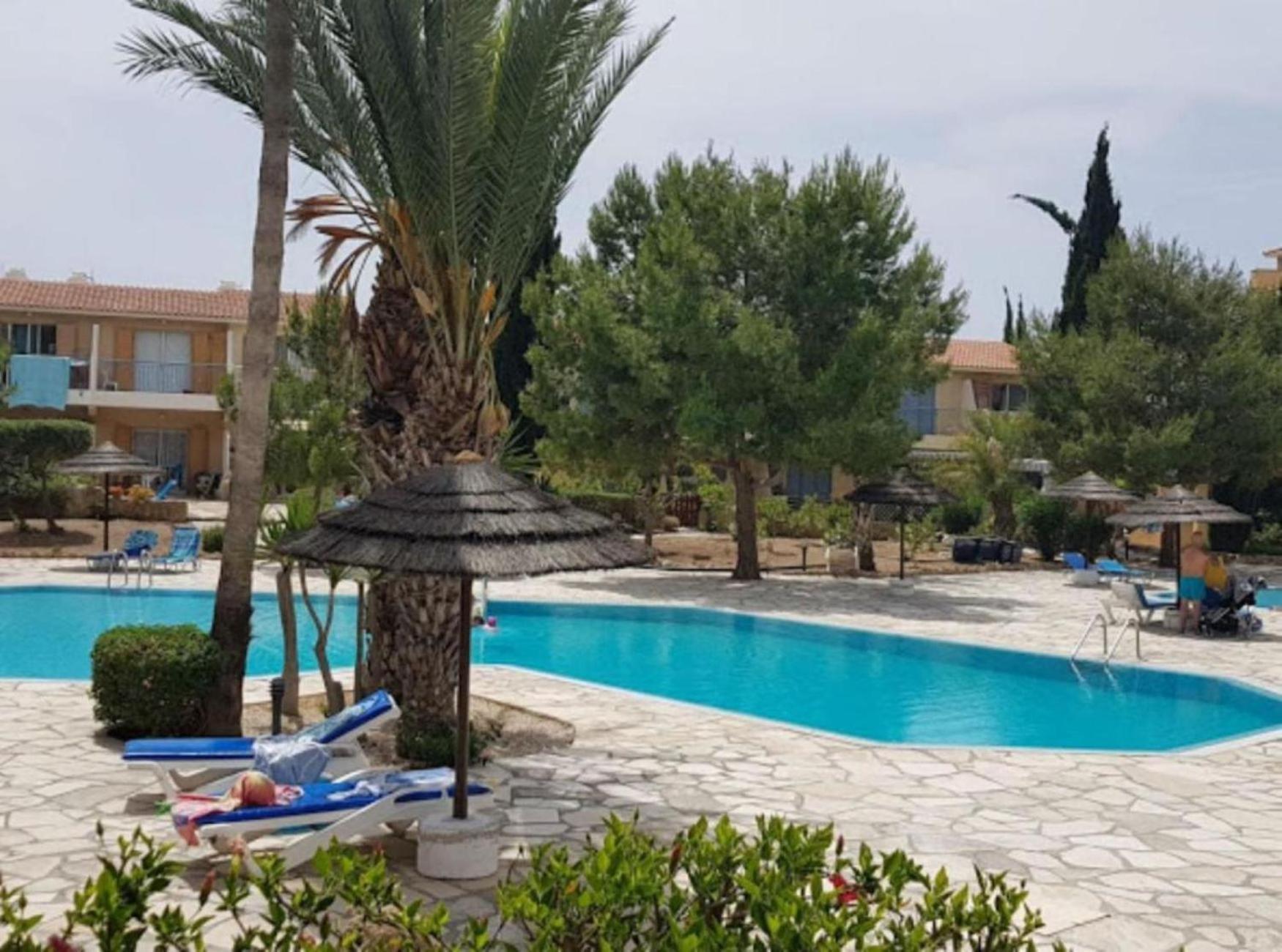 Apartament H&O Regina Garden Ap New In Paphos! Zewnętrze zdjęcie