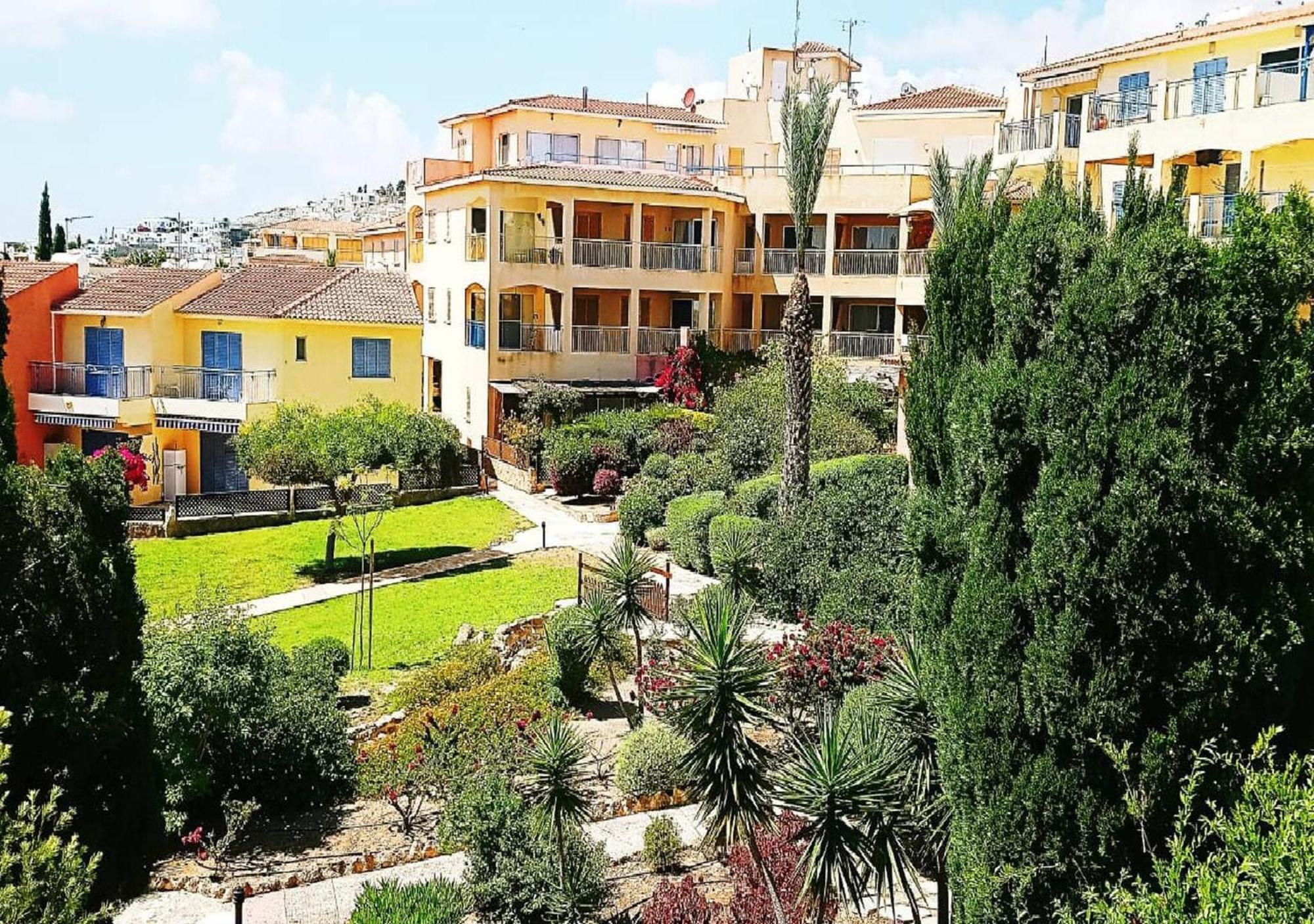 Apartament H&O Regina Garden Ap New In Paphos! Zewnętrze zdjęcie