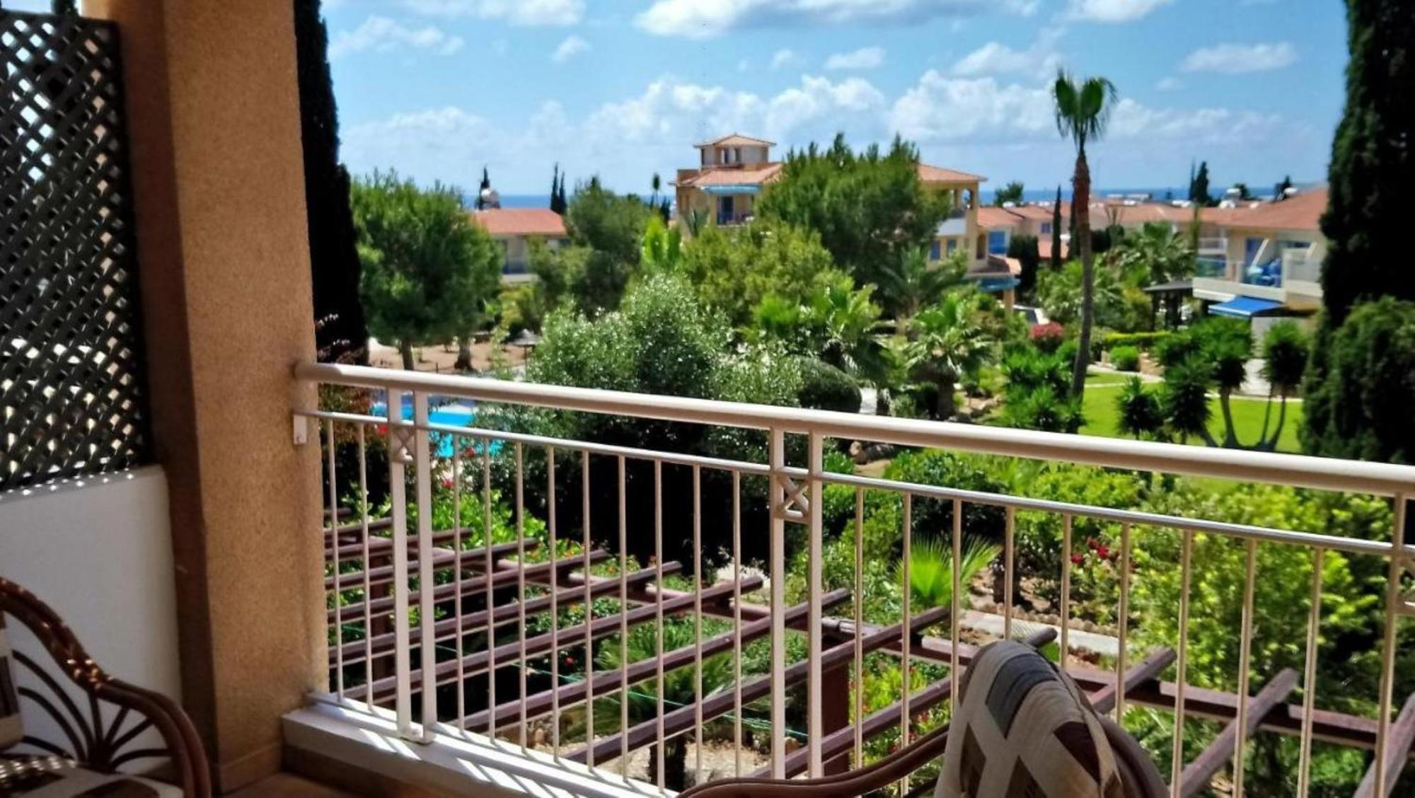 Apartament H&O Regina Garden Ap New In Paphos! Zewnętrze zdjęcie